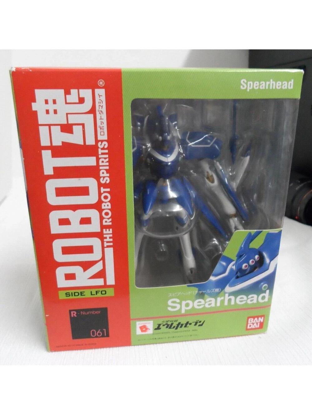 Bandai Robot Spirits SIDE LFO Spearhead Charles Machine PVC figure